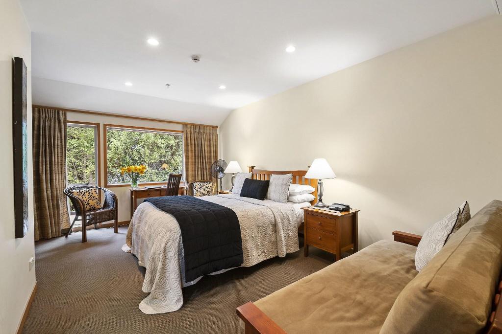 hotel-thumb