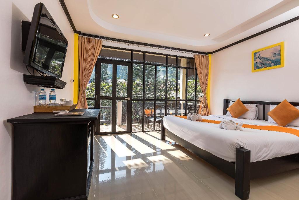 Phi Phi Chang Grand Resort