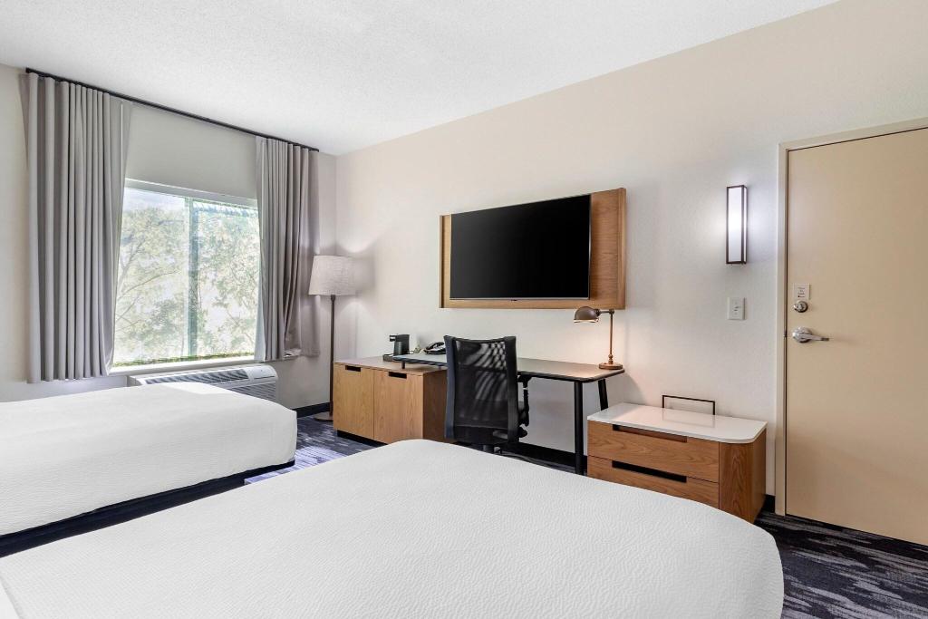 Fairfield Inn & Suites Cherokee