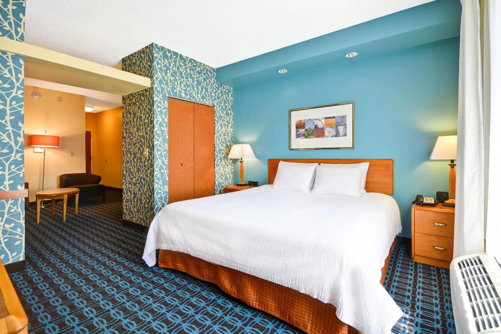 Fairfield Inn and Suites Birmingham FultondaleI-65
