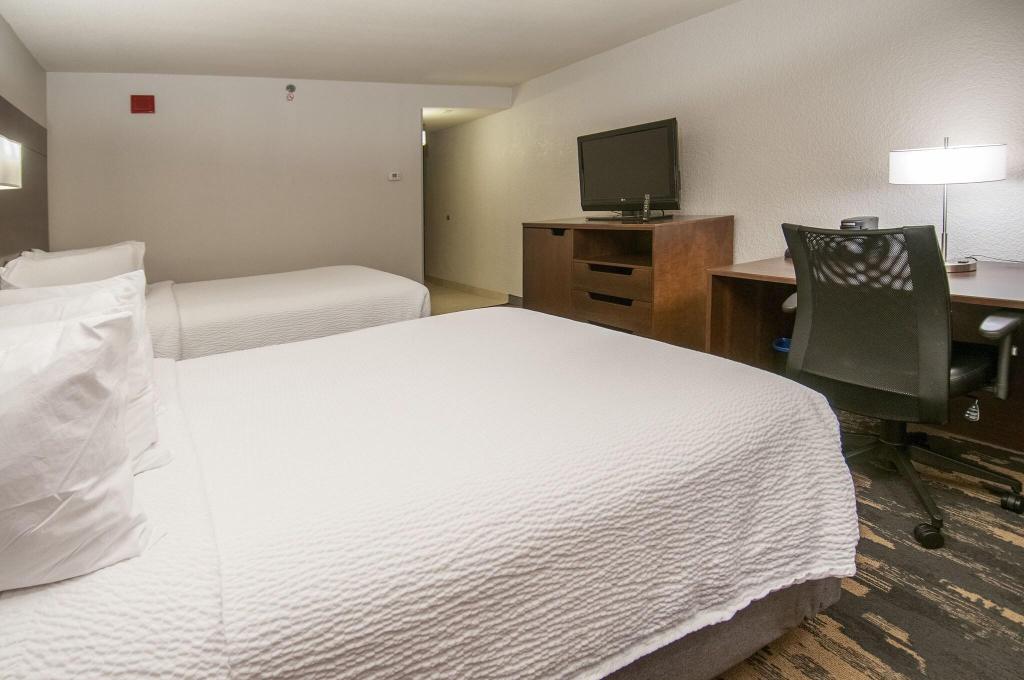 Fairfield Inn & Suites Dallas DFW Airport South