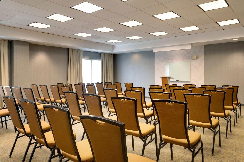 Hotel SpringHill Suites Newark Liberty Int. Airpt., USA, Newark. Großes 64