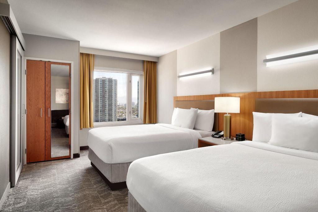 SpringHill Suites Las Vegas Convention Center