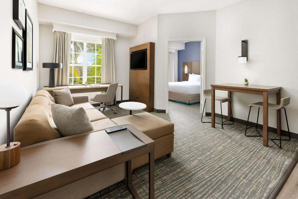 hotel-thumb