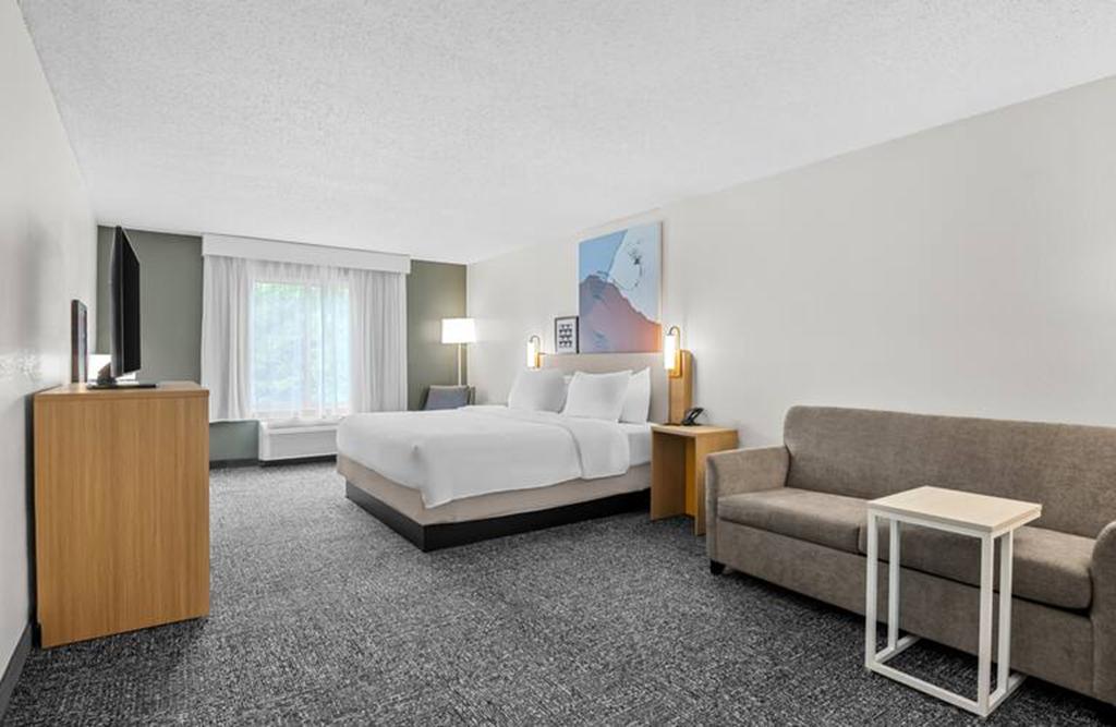 Spark by Hilton Traverse City