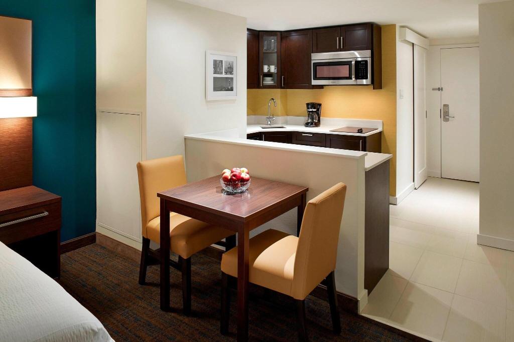 Residence Inn Montreal Downtown