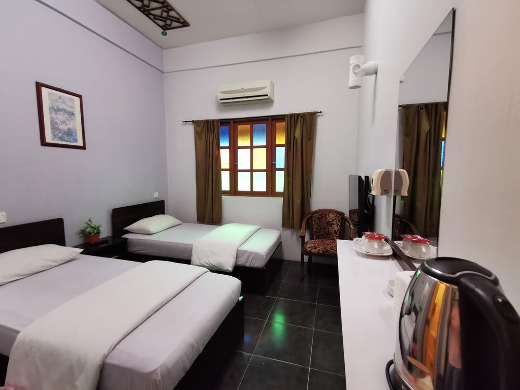 Sabak Awor Resort