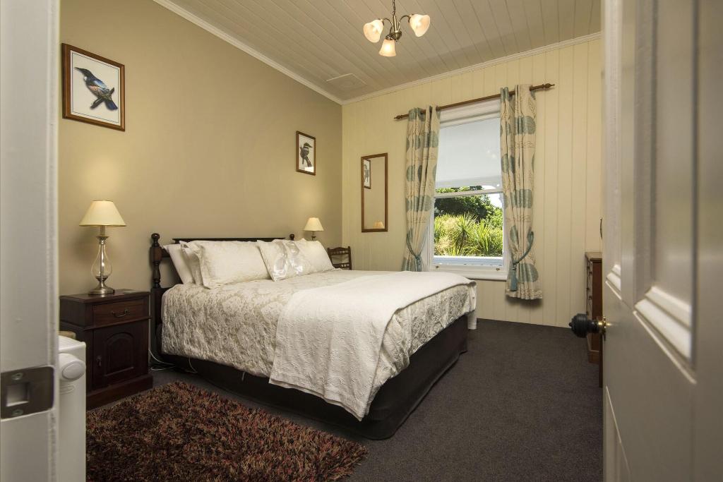 Sennen House Luxury Accommodation