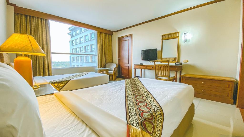 K Park Grand Hotel