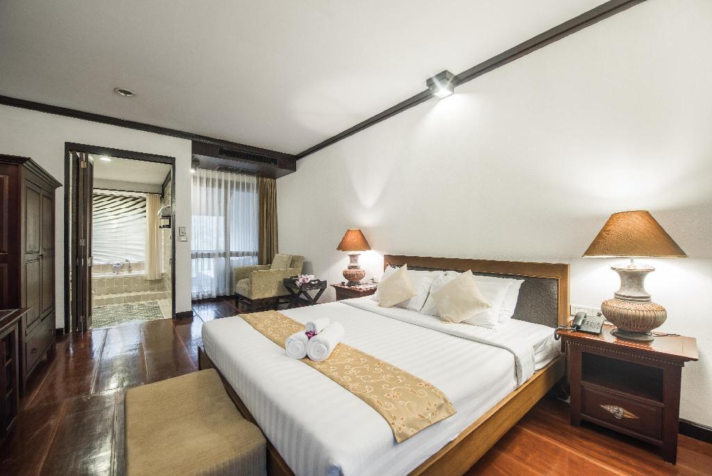 Gassan Khuntan Golf  Resort  Lamphun