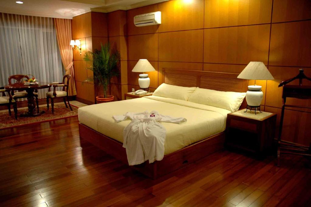 Royal Senyiur Hotel Tretes