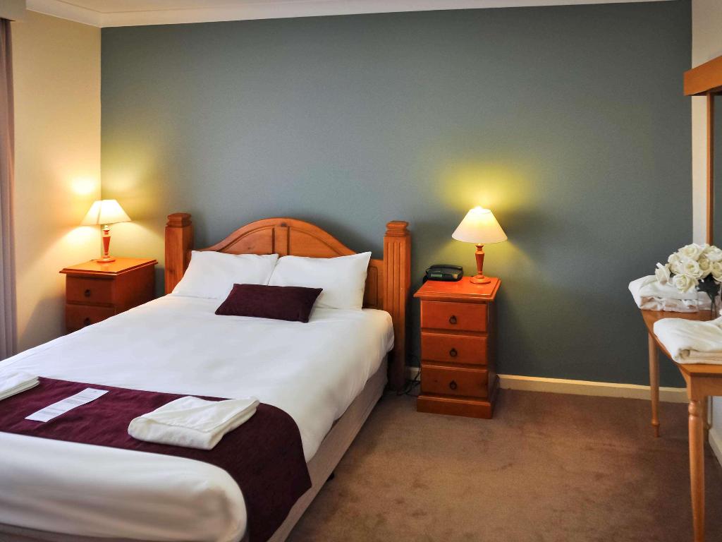 Ibis Styles Orange