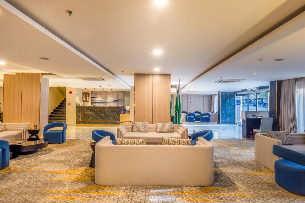 Haven Plaza photo 59