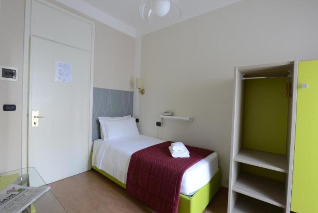 Tourist Hotel