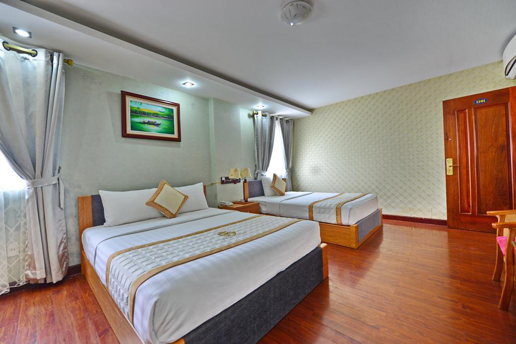 hotel-thumb