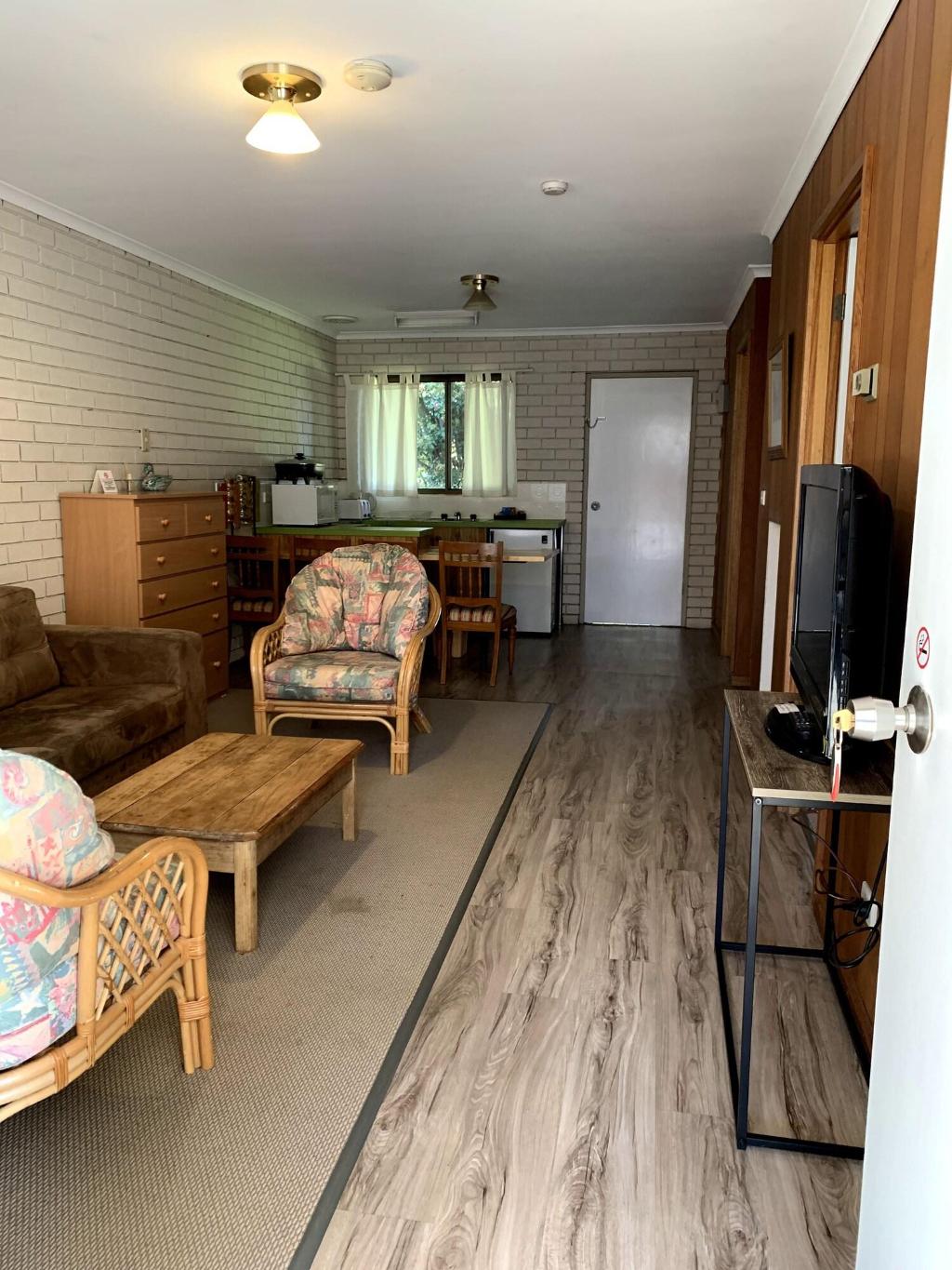 Kingswood Motel  Apartments
