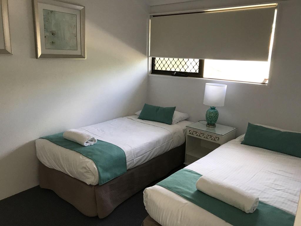 Glen Eden Beach Resort