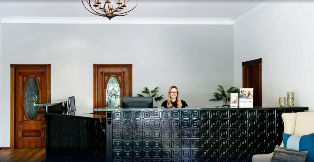 Best Western Plus Ambassador Orange