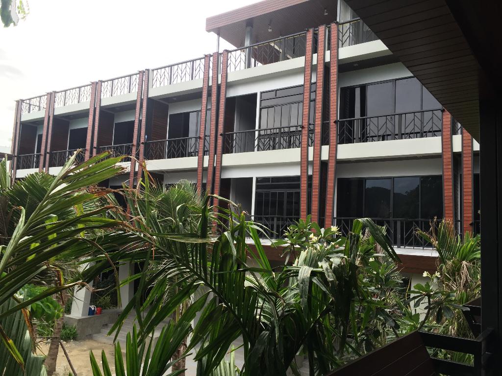 hotel-thumb