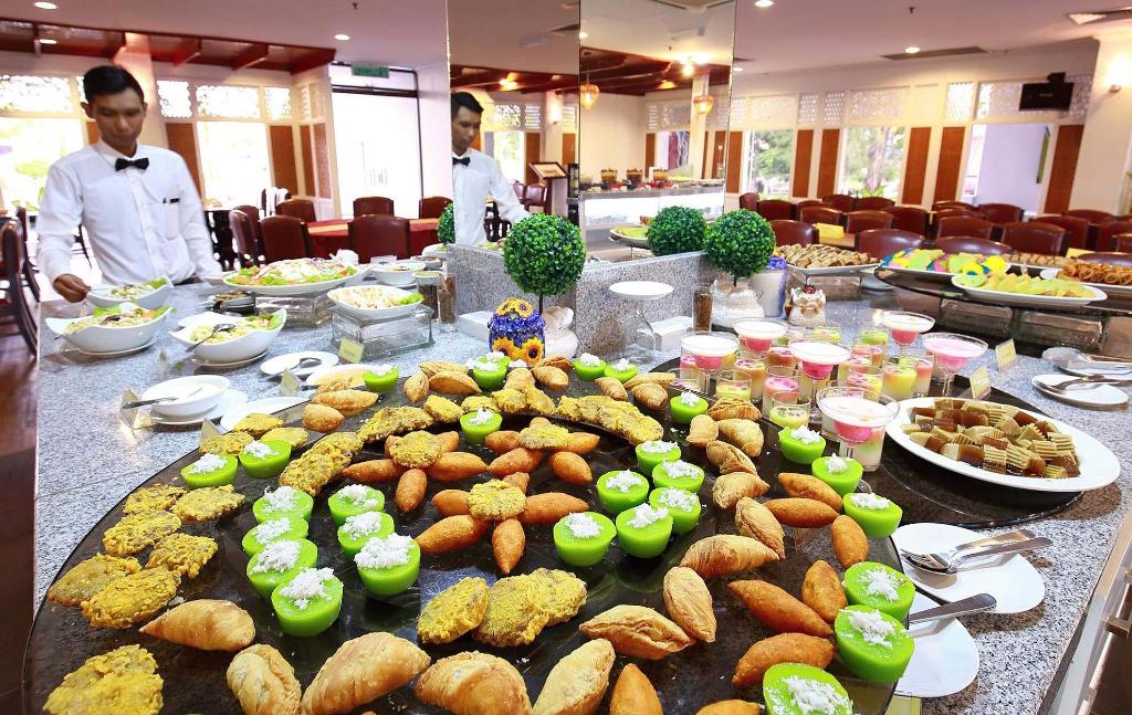 Putra Palace Hotel