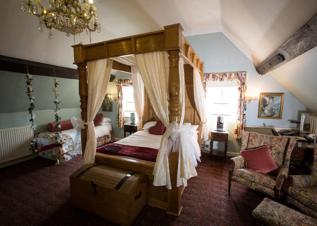 Hundred House Hotel