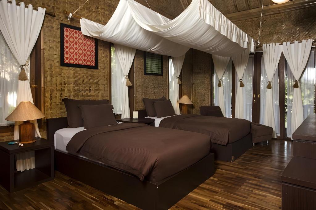 Kampung Sampireun
