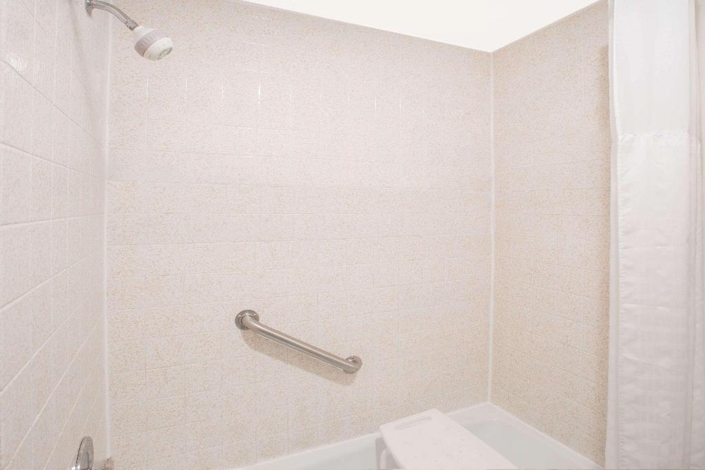 Days Inn by Wyndham Portage
