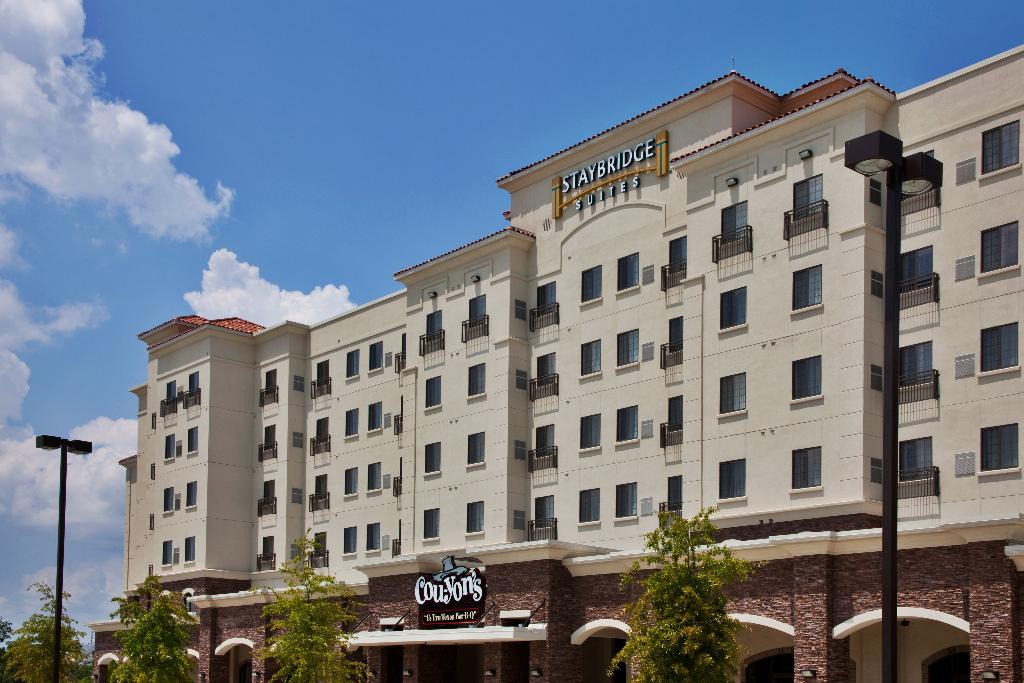 STAYBRIDGE SUITES BATON ROUGE AT LSU / SOUTHGATE Baton Rouge LA 4001