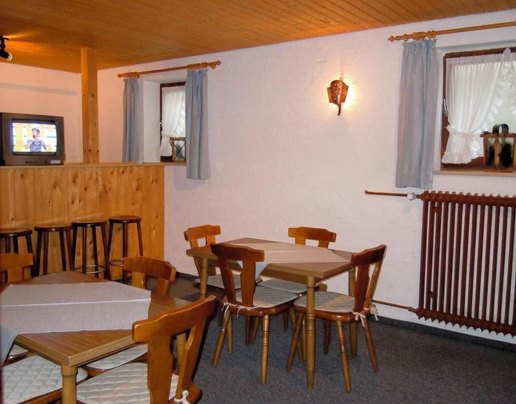 hotel-thumb