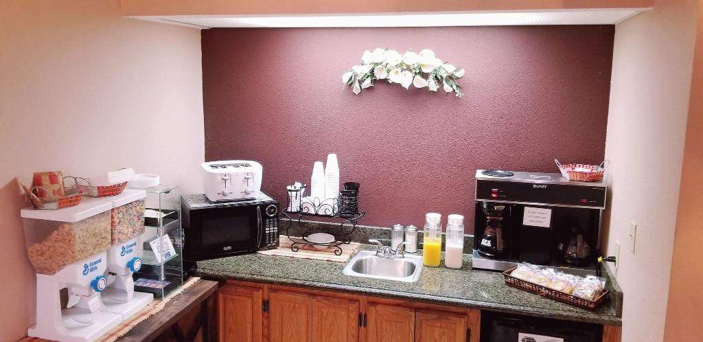 Executive Inn Scottsville