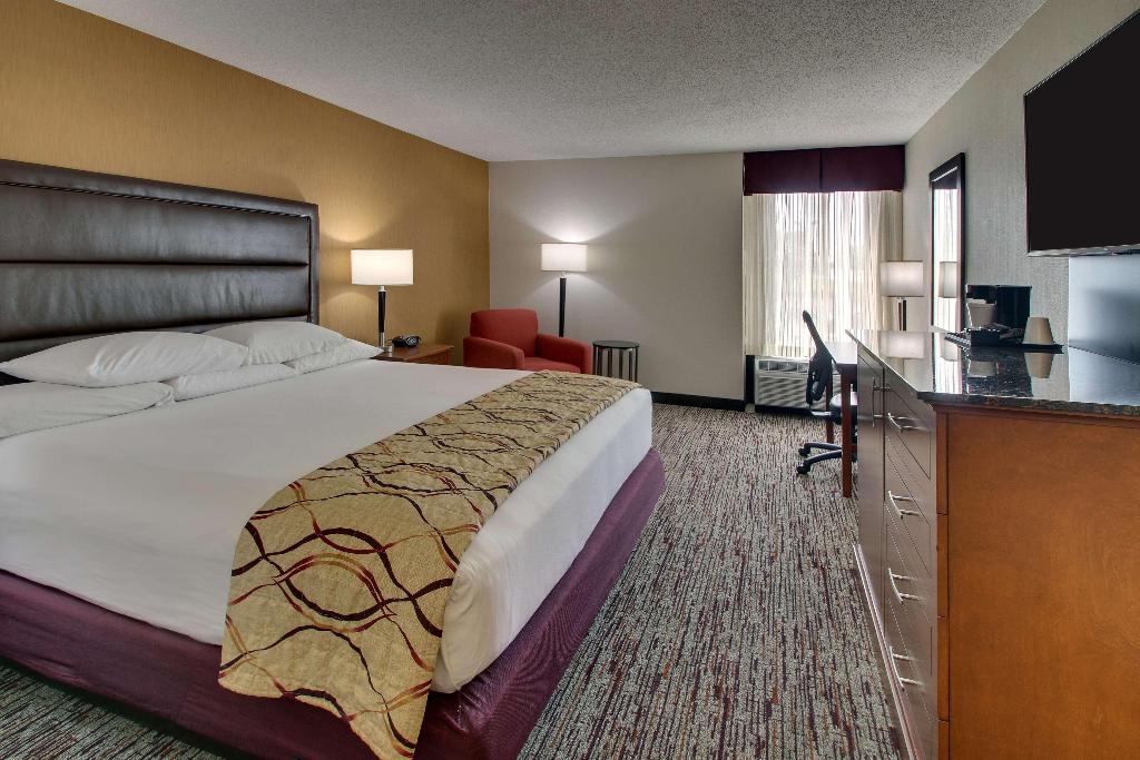 Drury Inn Bowling Green
