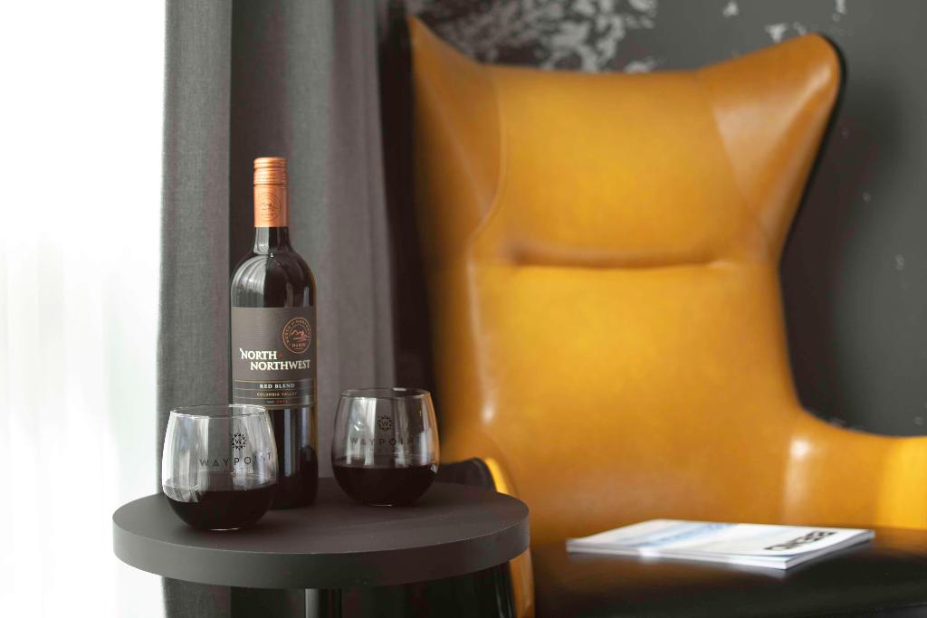 Waypoint Hotel
