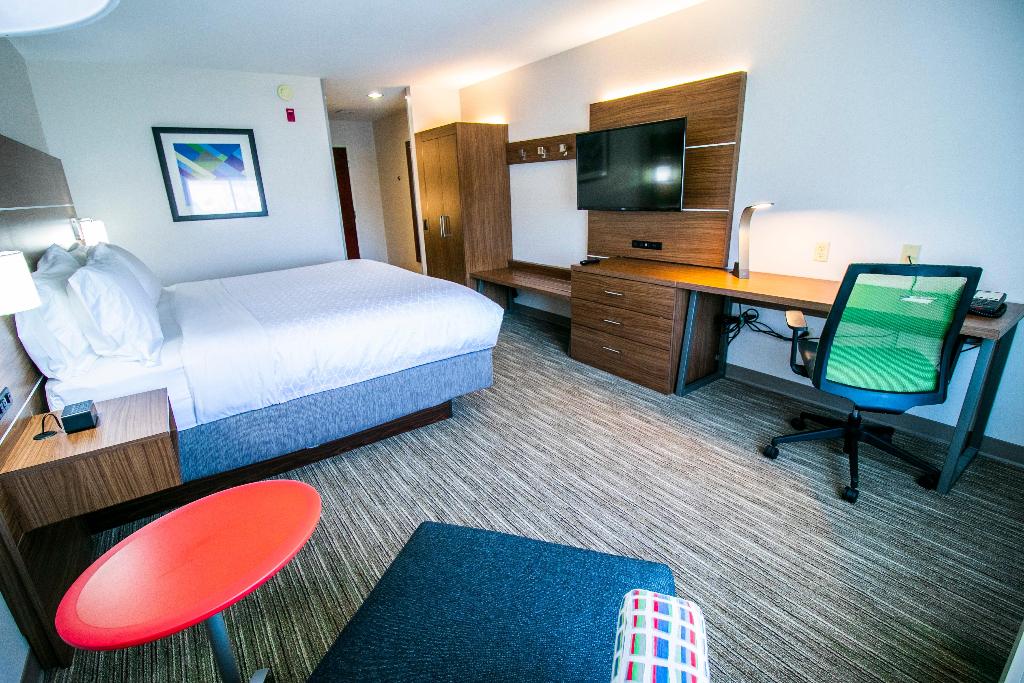 Holiday Inn Express & Suites Baton Rouge-PortAllen