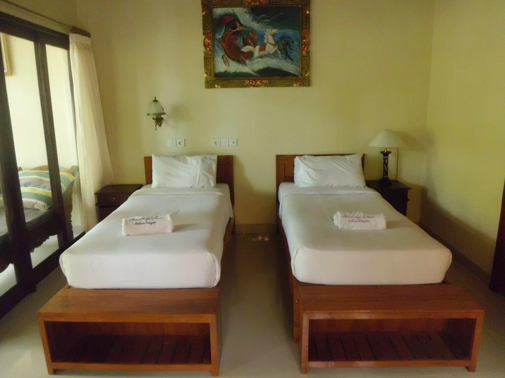 Amed Cafe Hotel