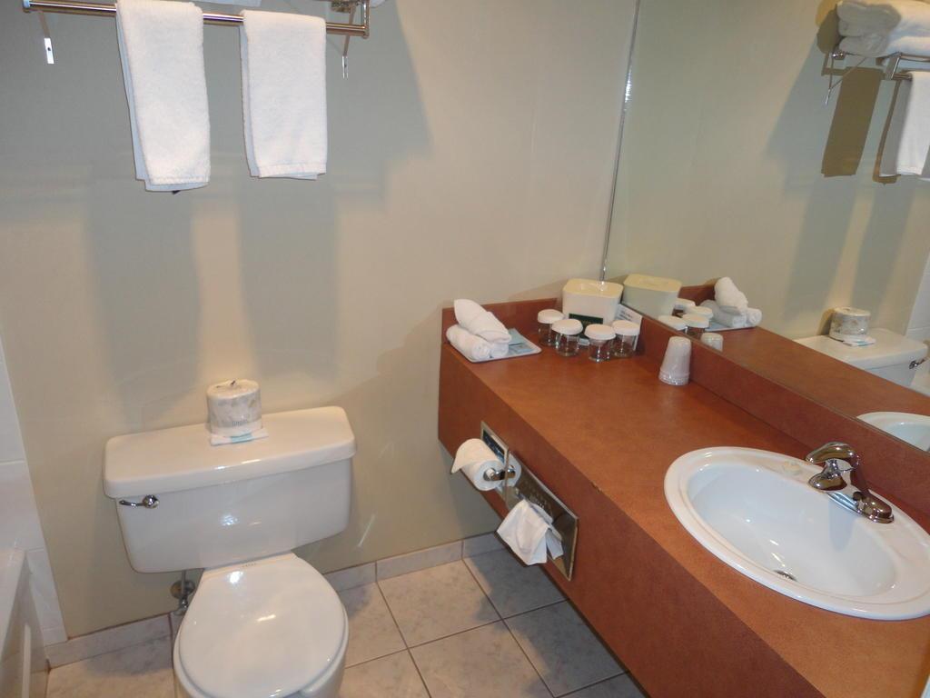 hotel-thumb