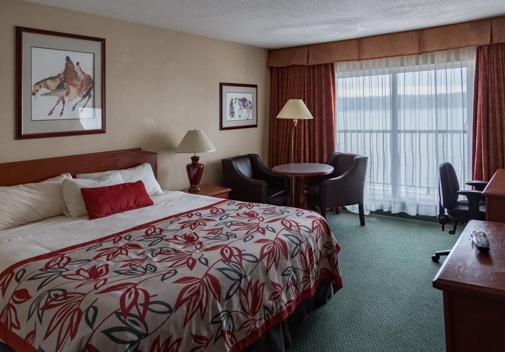 hotel-thumb