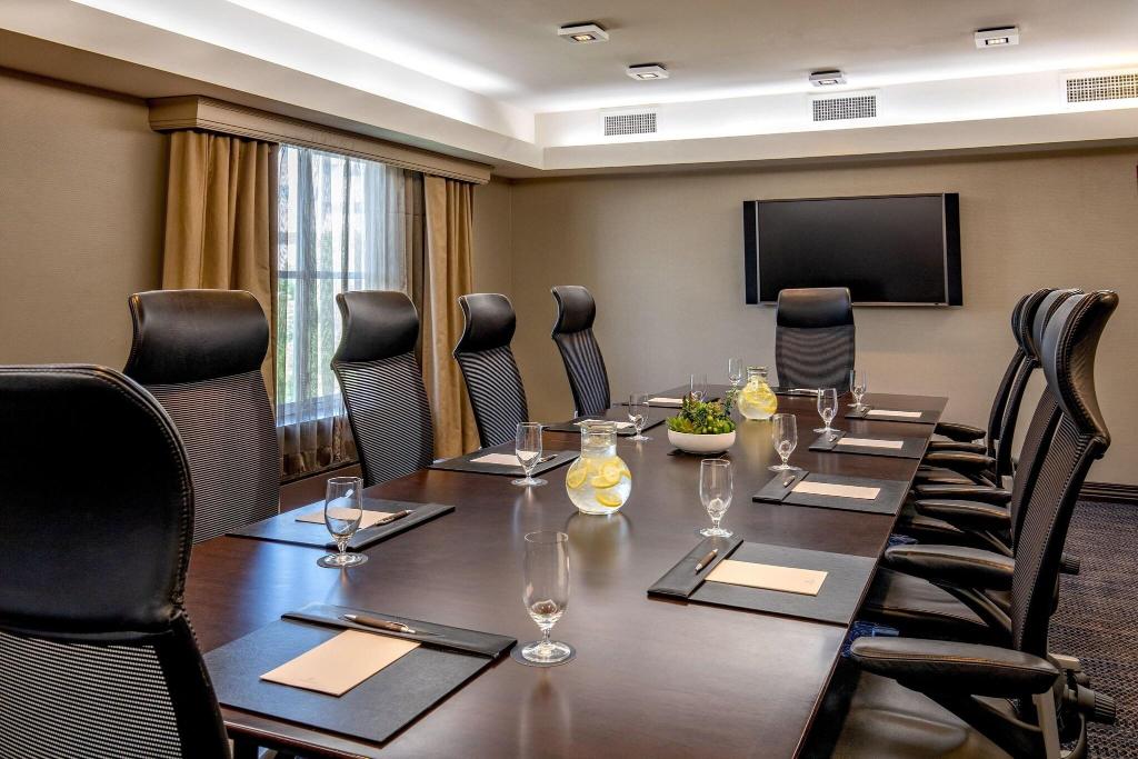 Hotel Sheraton Needham, USA, Needham. Großes 26