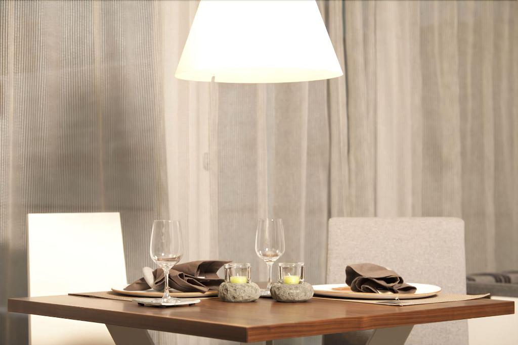 Hidalgo Suites