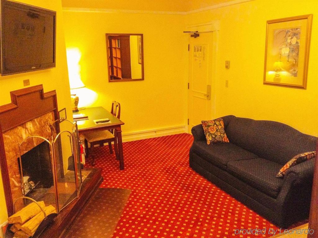 Bedford Regency Hotel photo 78