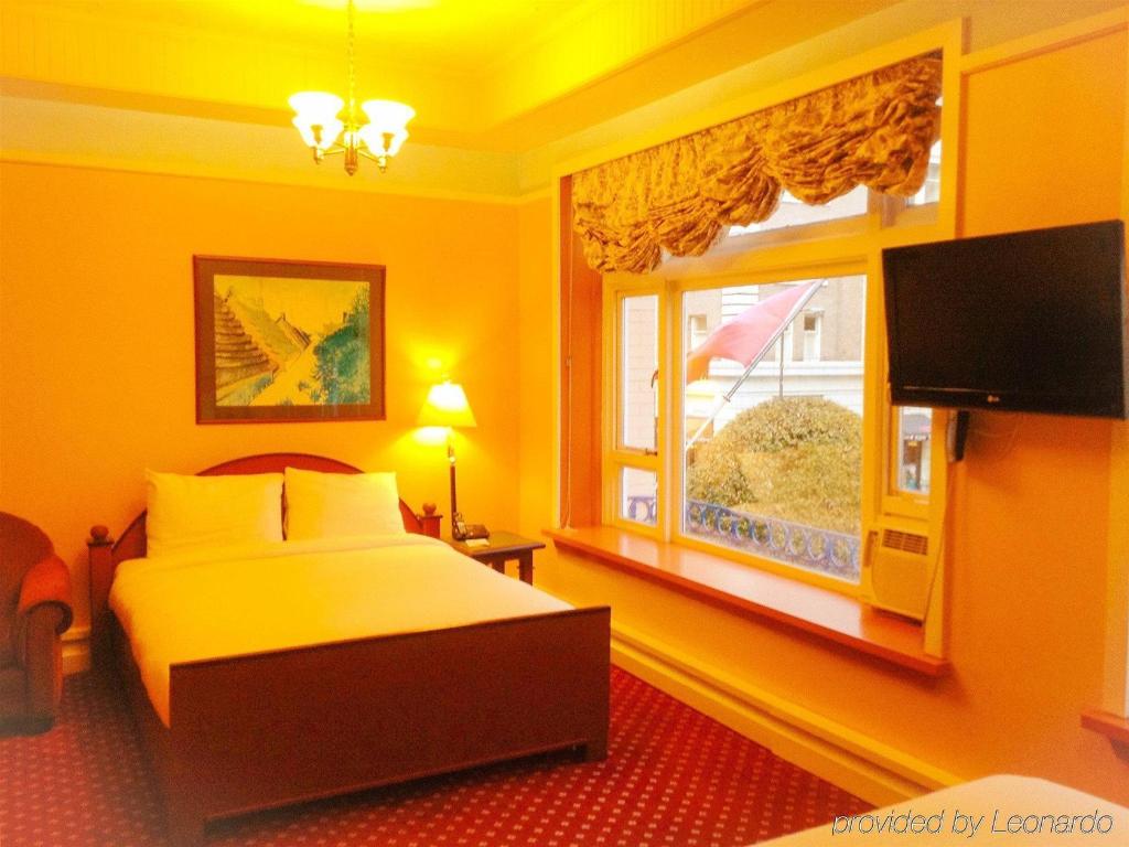 Bedford Regency Hotel photo 68