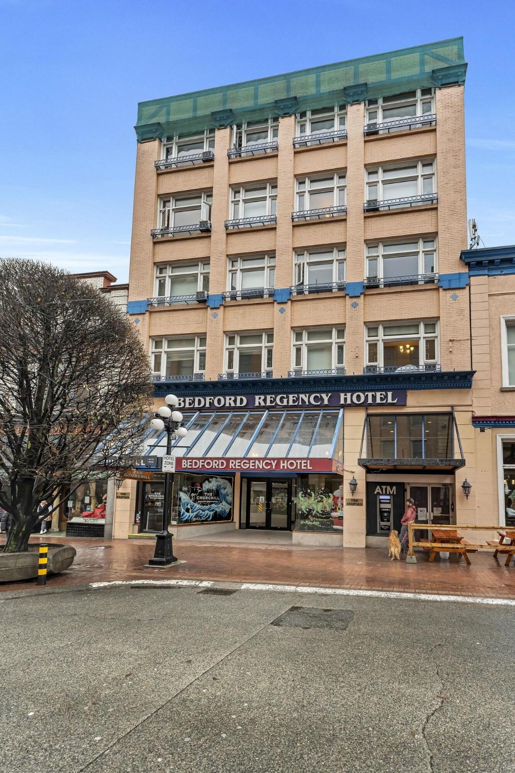Bedford Regency Hotel photo 20