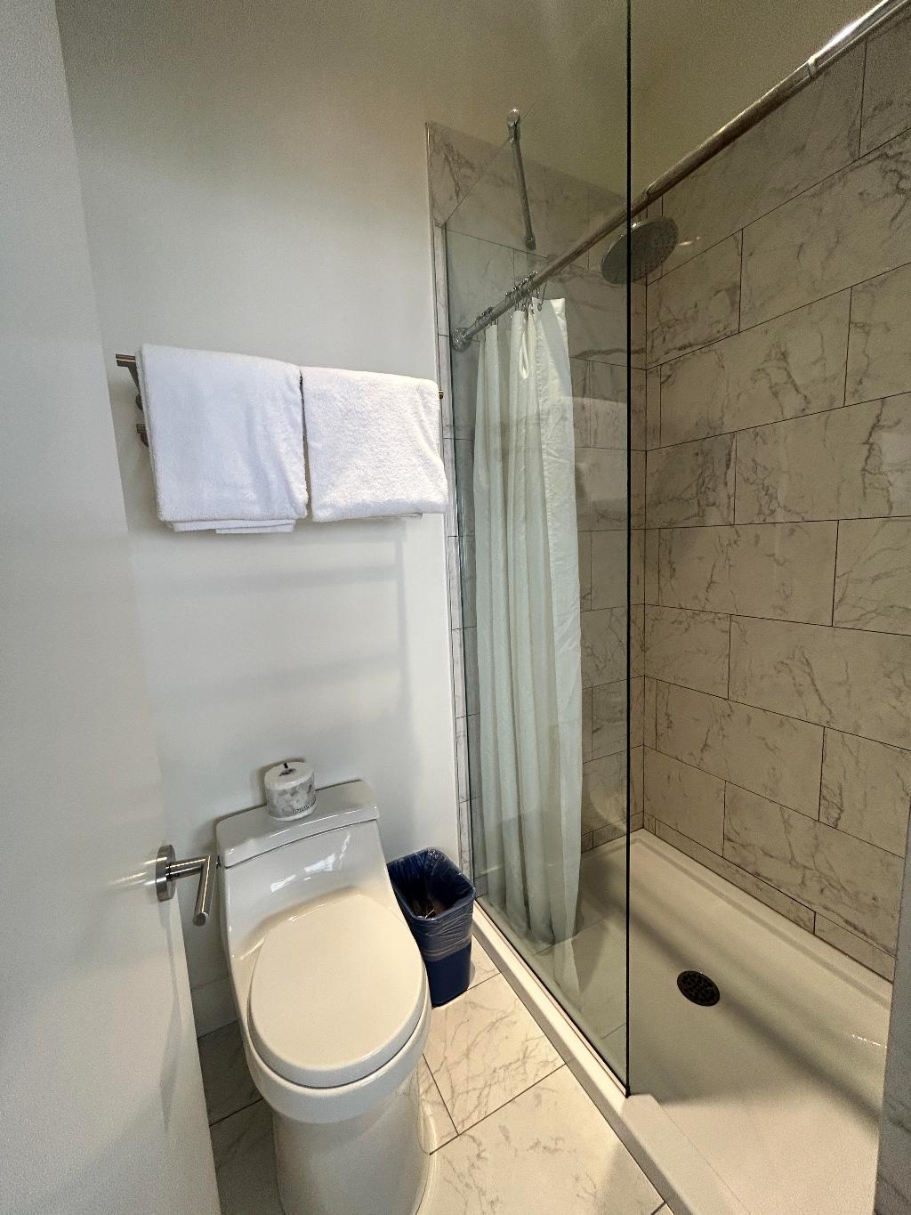 Bedford Regency Hotel photo 35