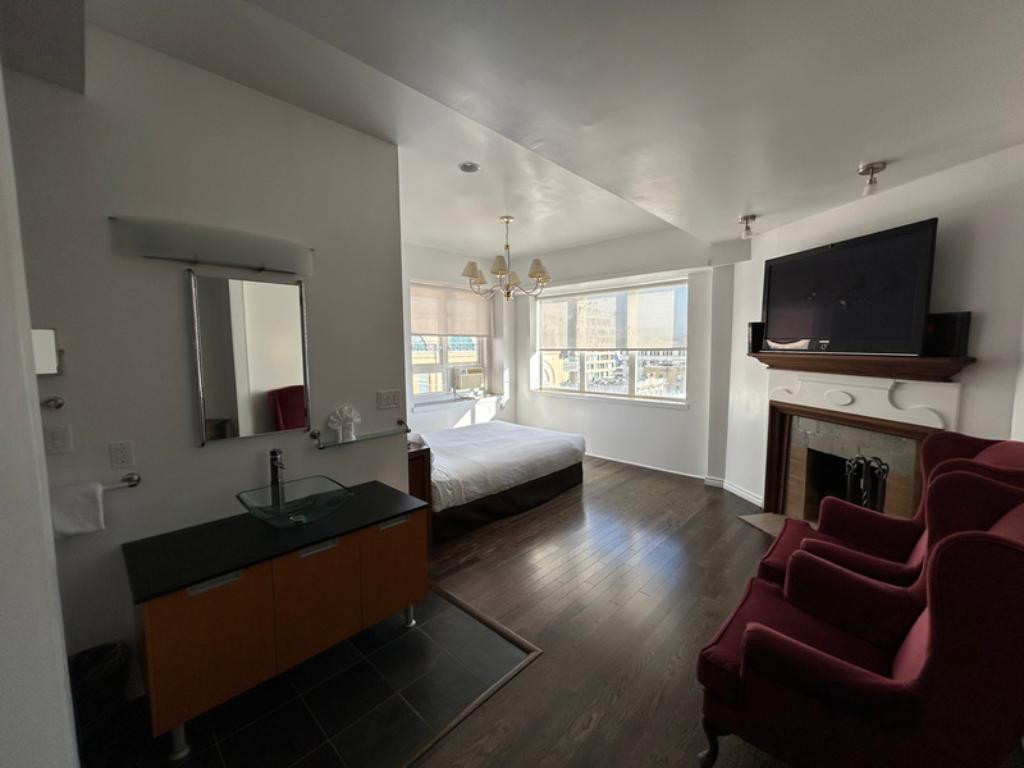 Bedford Regency Hotel photo 72