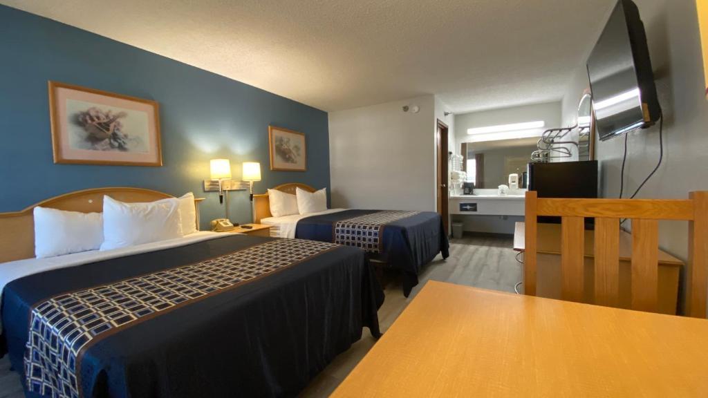 Econo Lodge Branson Theater District