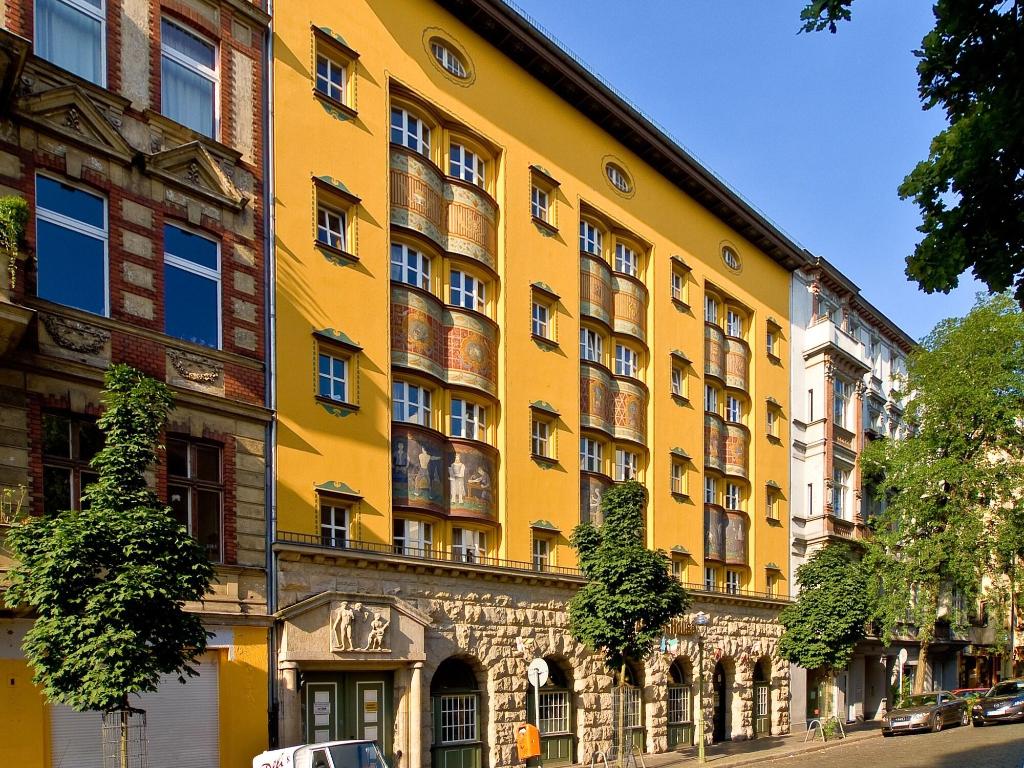 Amstel House