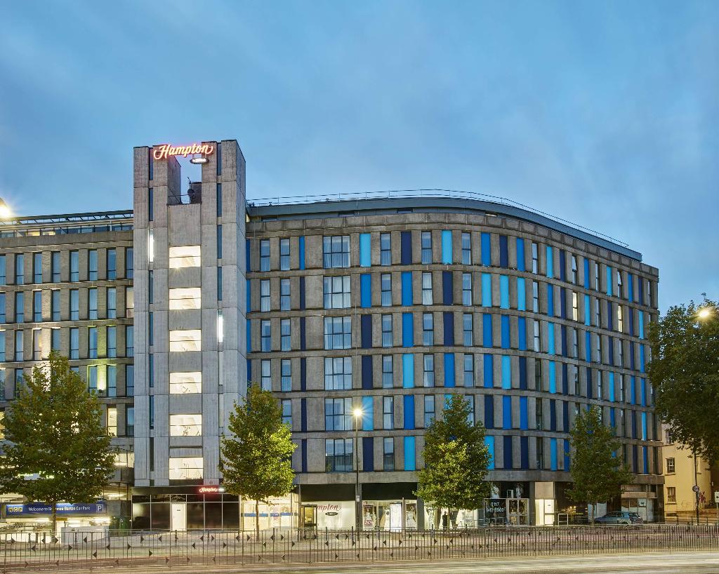 Hampton by Hilton Bristol City Centre - Bar
