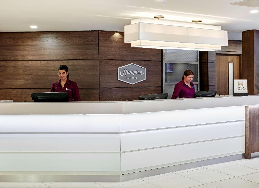 Hampton by Hilton Bristol City Centre - Lobby