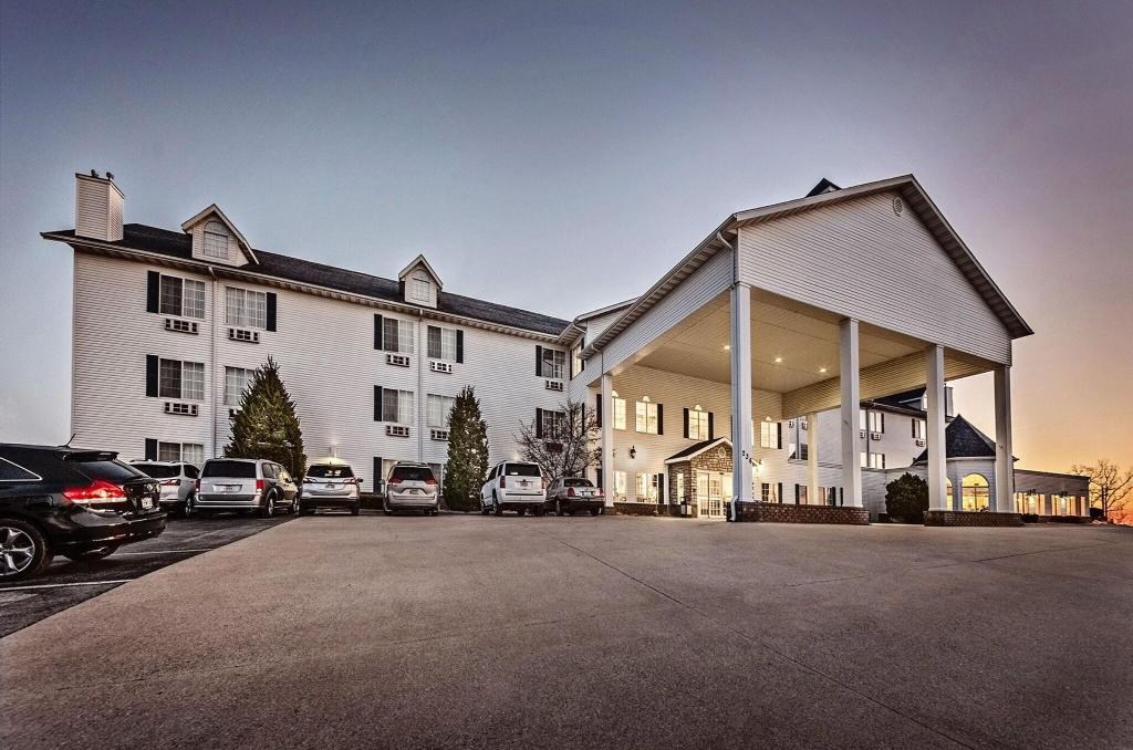 Branson Towers