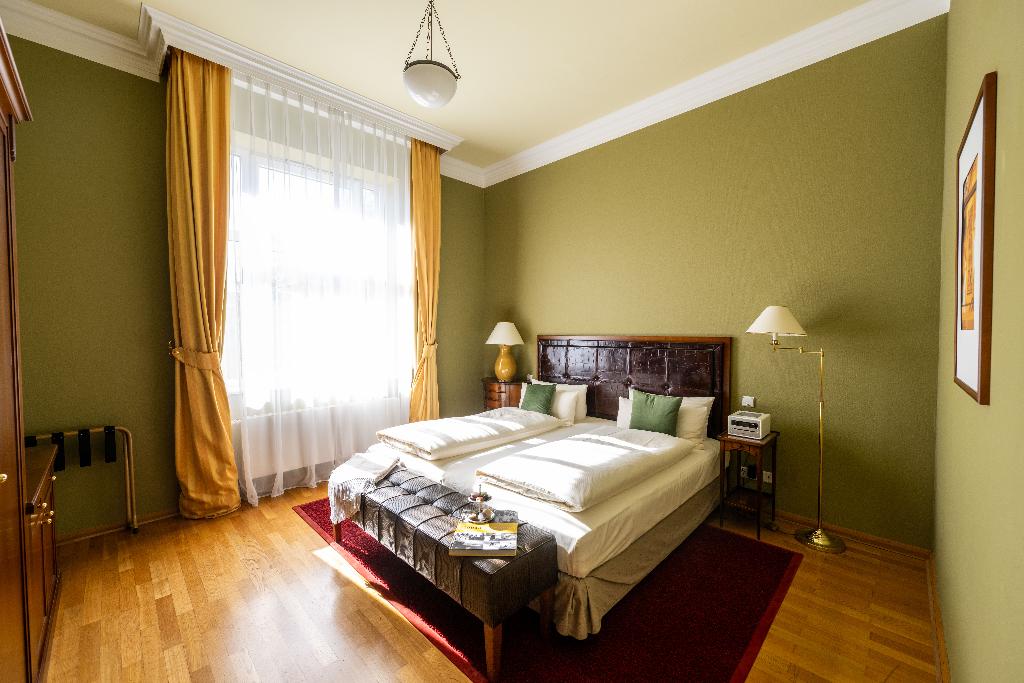 Louisa's Place