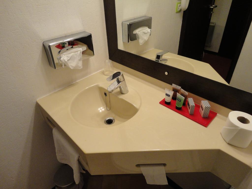 KYRIAD Design ENZO VIERZON